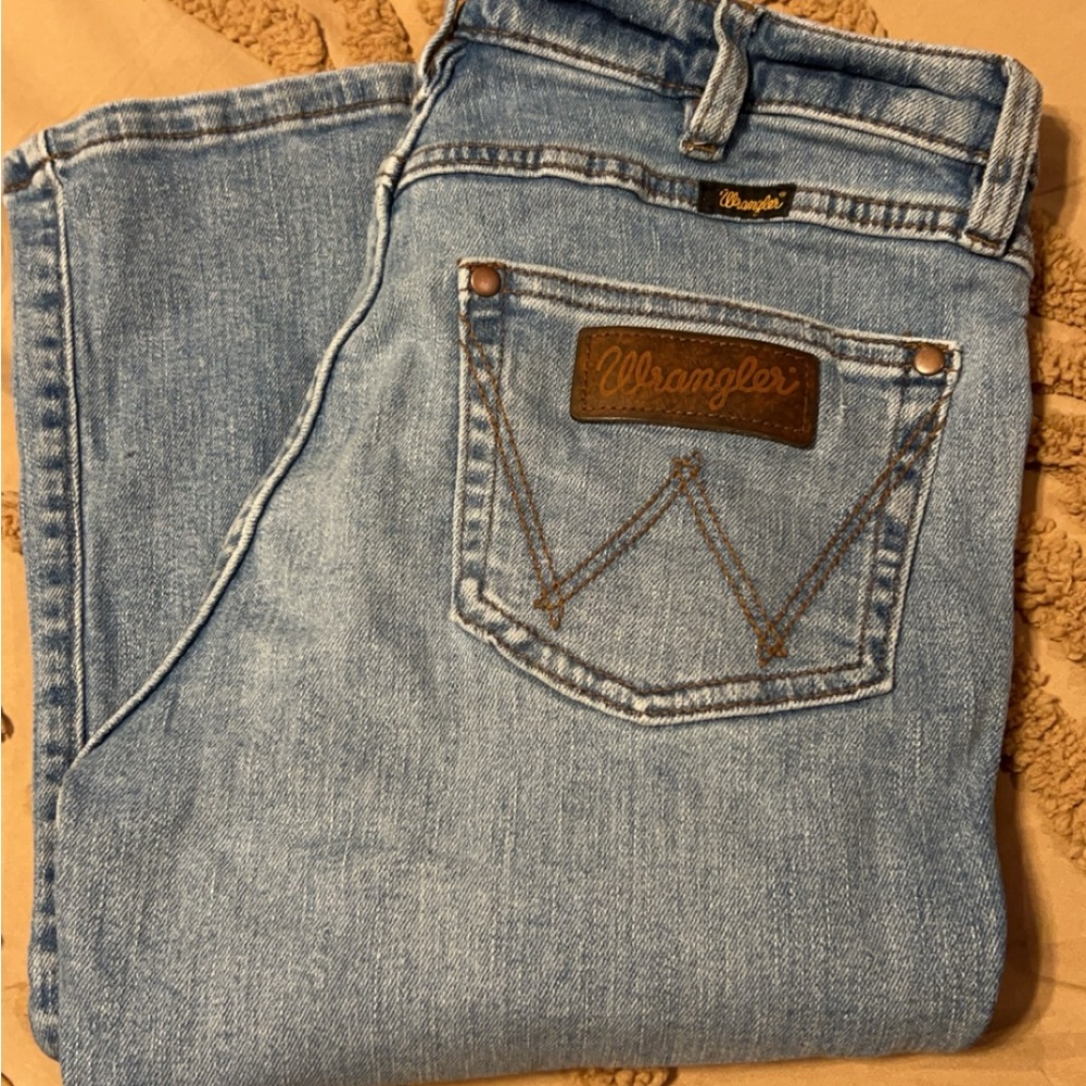 Women’s Wrangler Jeans